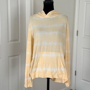 Market & Spruce Cream Tie-Dye Hoodie Sweater